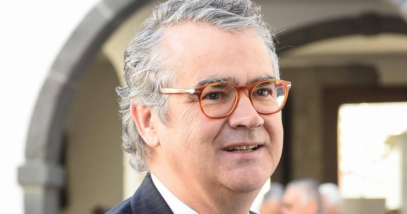 Manuel António Correia formaliza candidatura às 12 horas