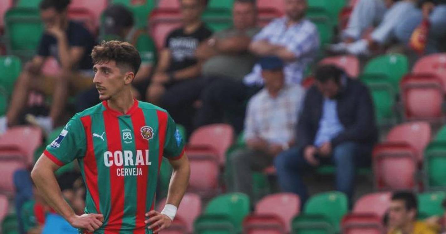 Há bis de um defesa verde-rubro em Tondela