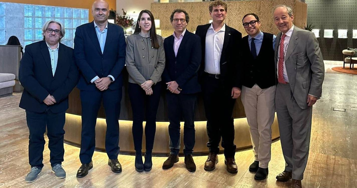 Junta de Freguesia do Caniço representada no congresso dos democratas europeus