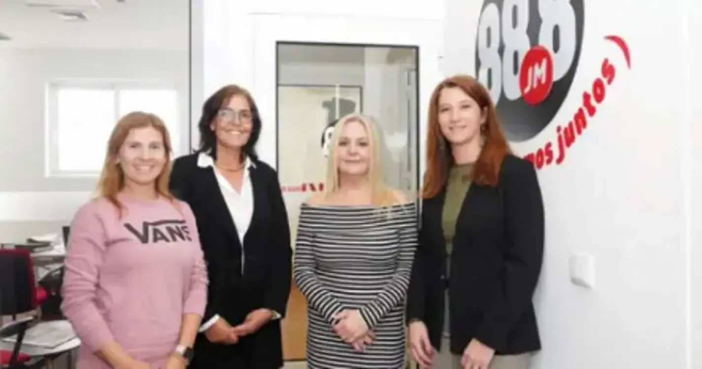 Associação Exemplos Sábios