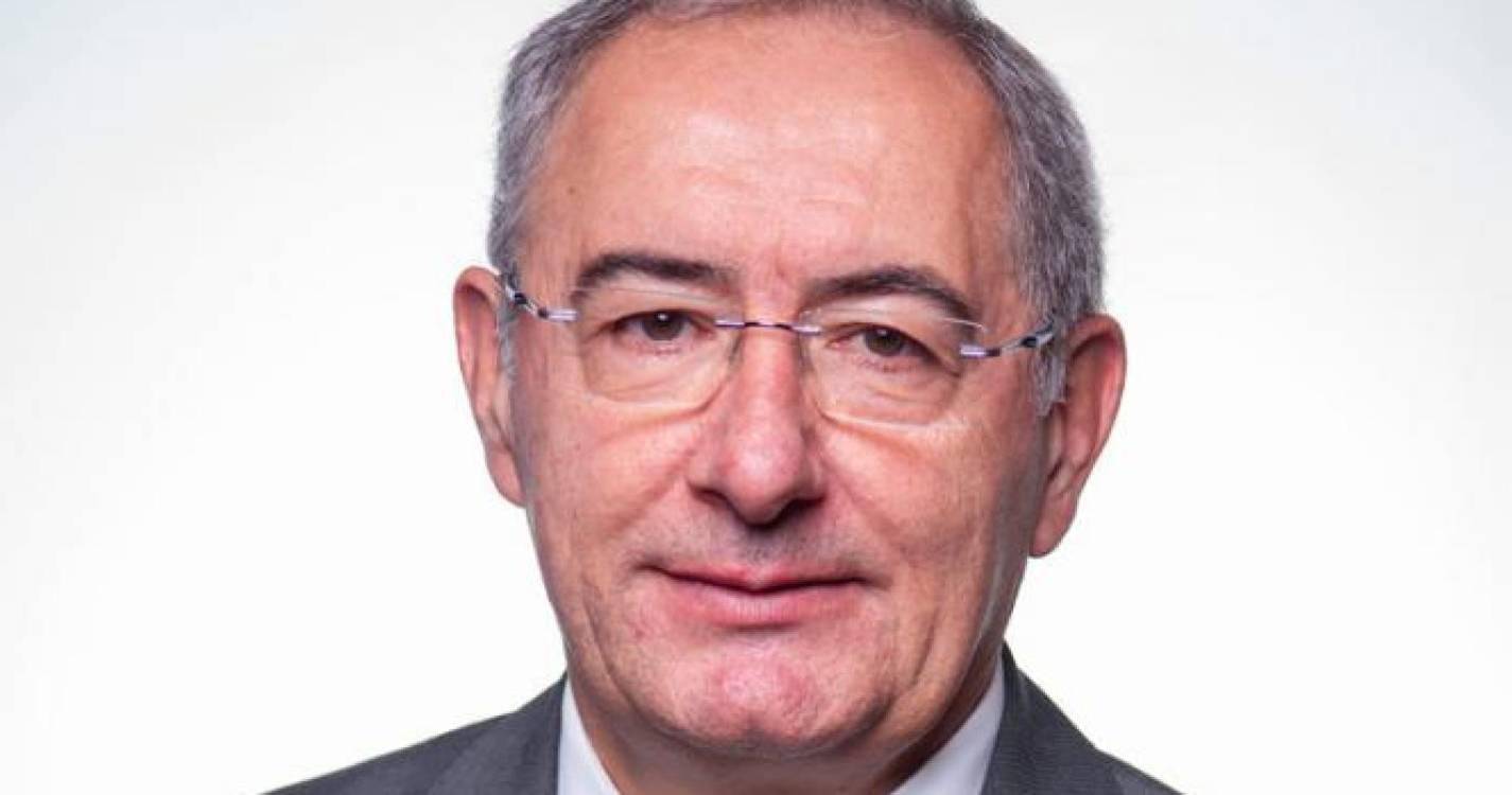 Governo diz que trabalhadores desmentem queixa de sindicato contra cônsul em Genebra