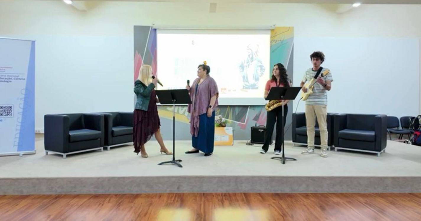 De ‘Senhora do Mar’ para ‘Deslocado’, na voz de Vânia Fernandes