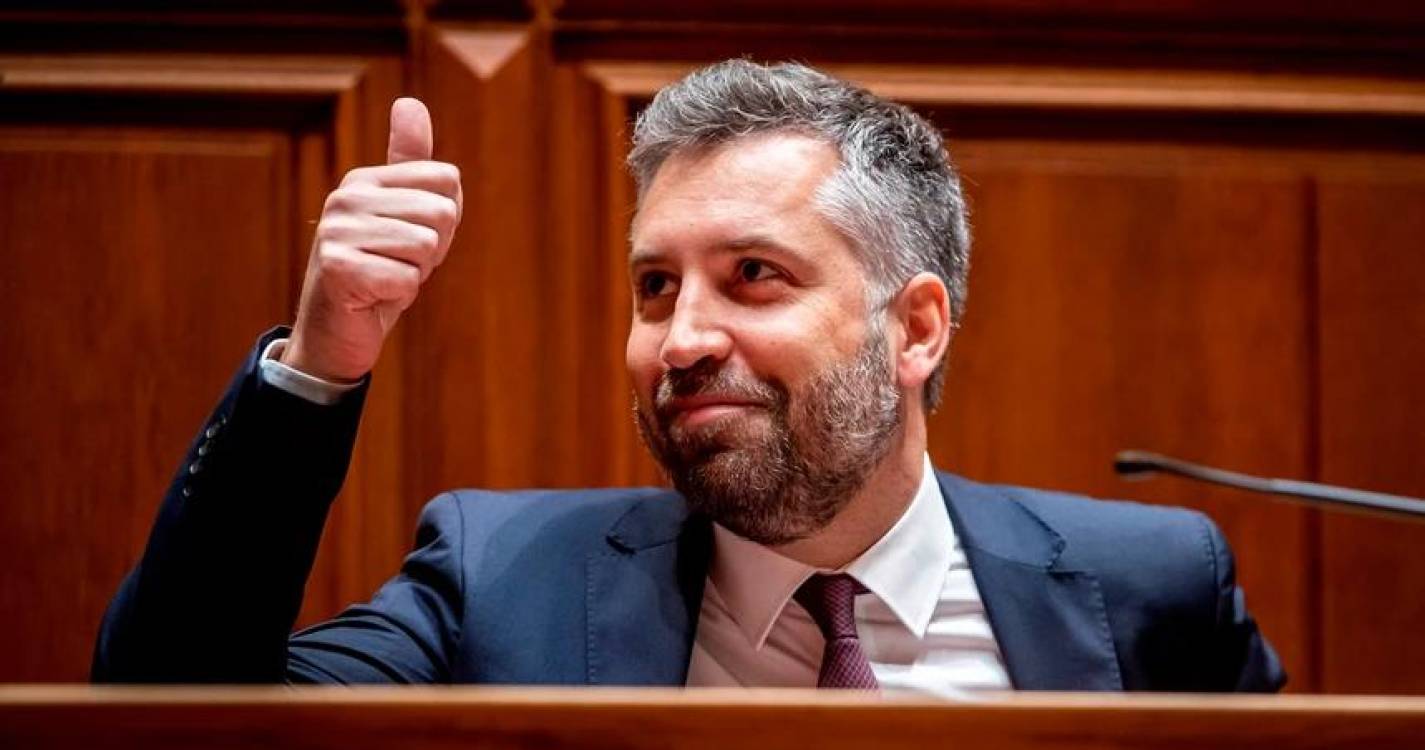 Pedro Nuno recusa comentar Montenegro sobre caso judicial da Madeira mas pede coerência
