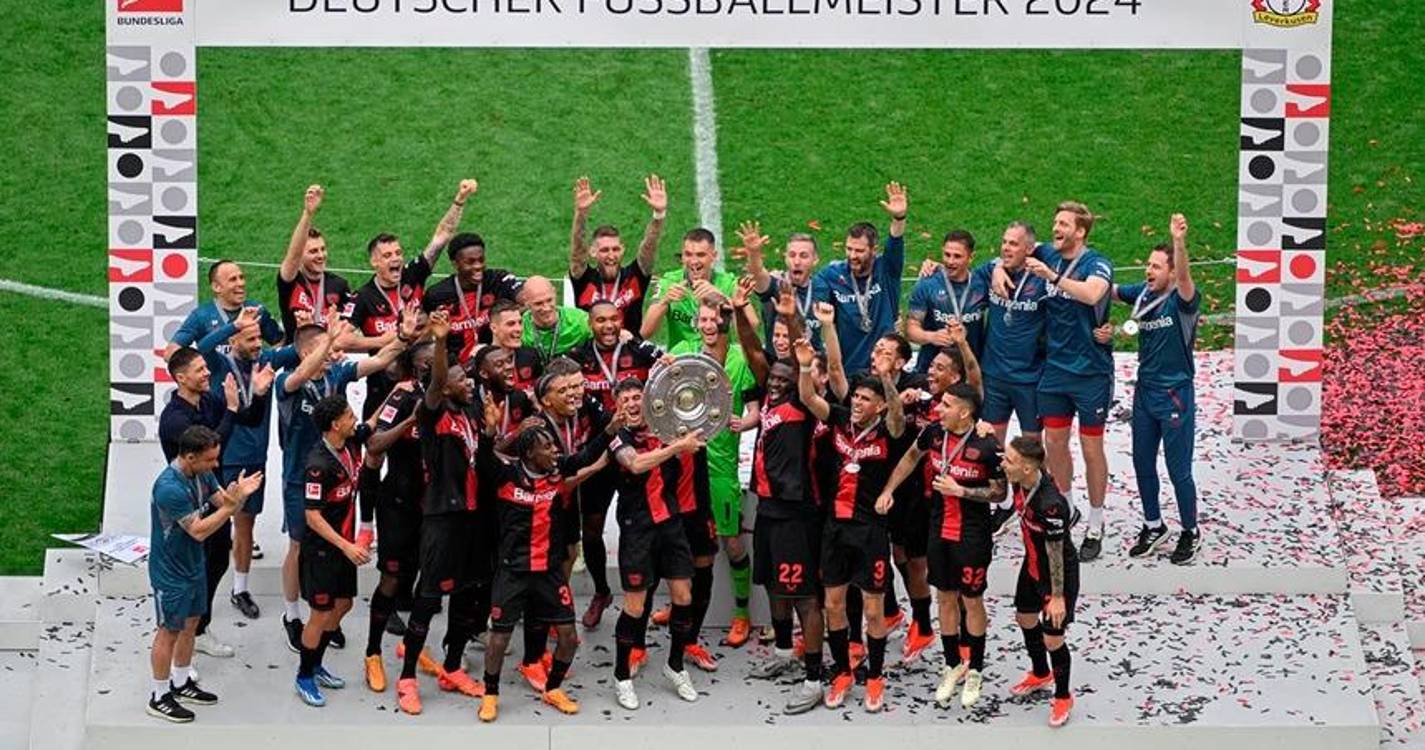 Bayer Leverkusen torna-se a primeira equipa a terminar a Bundesliga sem derrotas