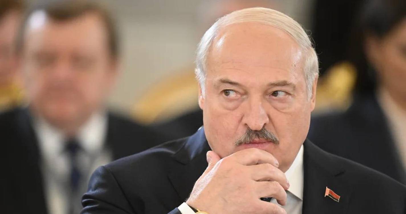 Líder da Bielorrússia anuncia que envio para o país de armas nucleares táticas russas foi concluído