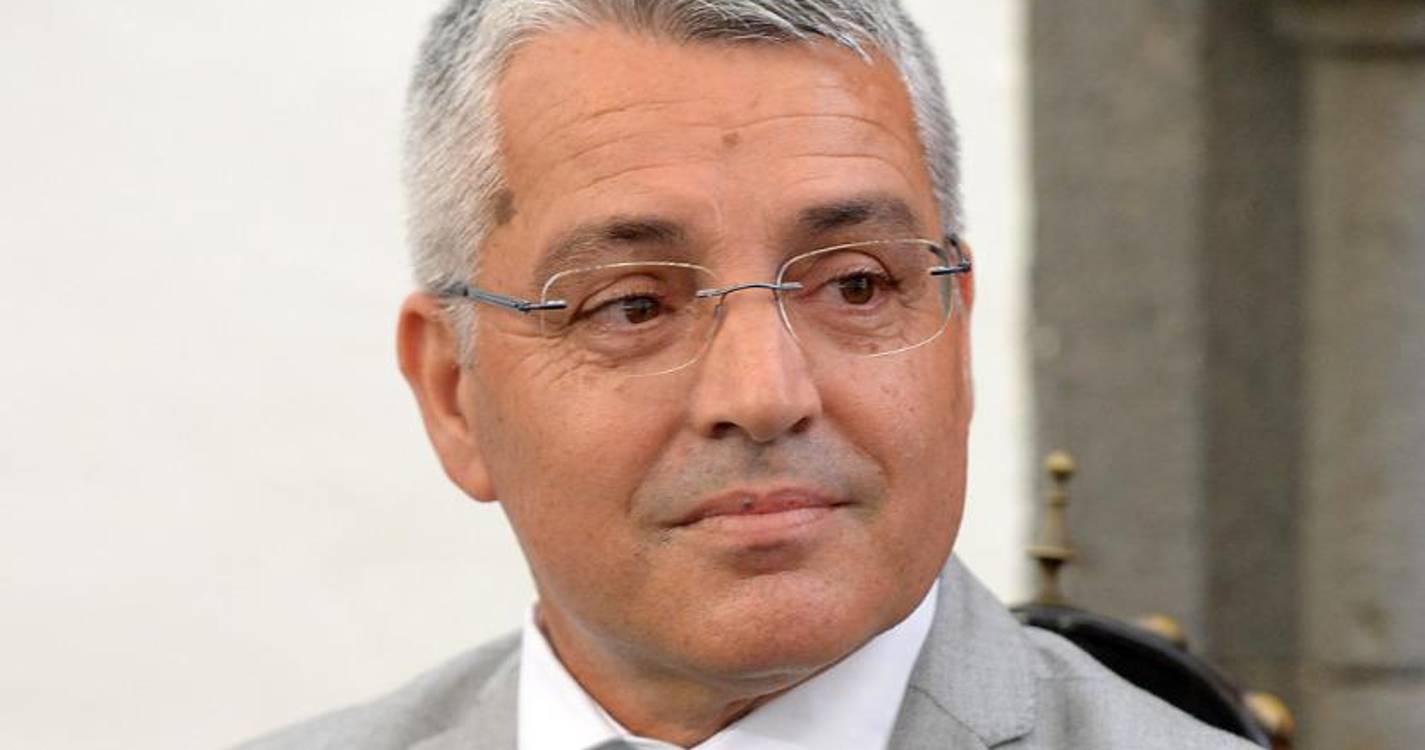 “A ameaça de que a não aprovação do Programa de Governo trará o caos e o fim do mundo”, diz Filipe Sousa