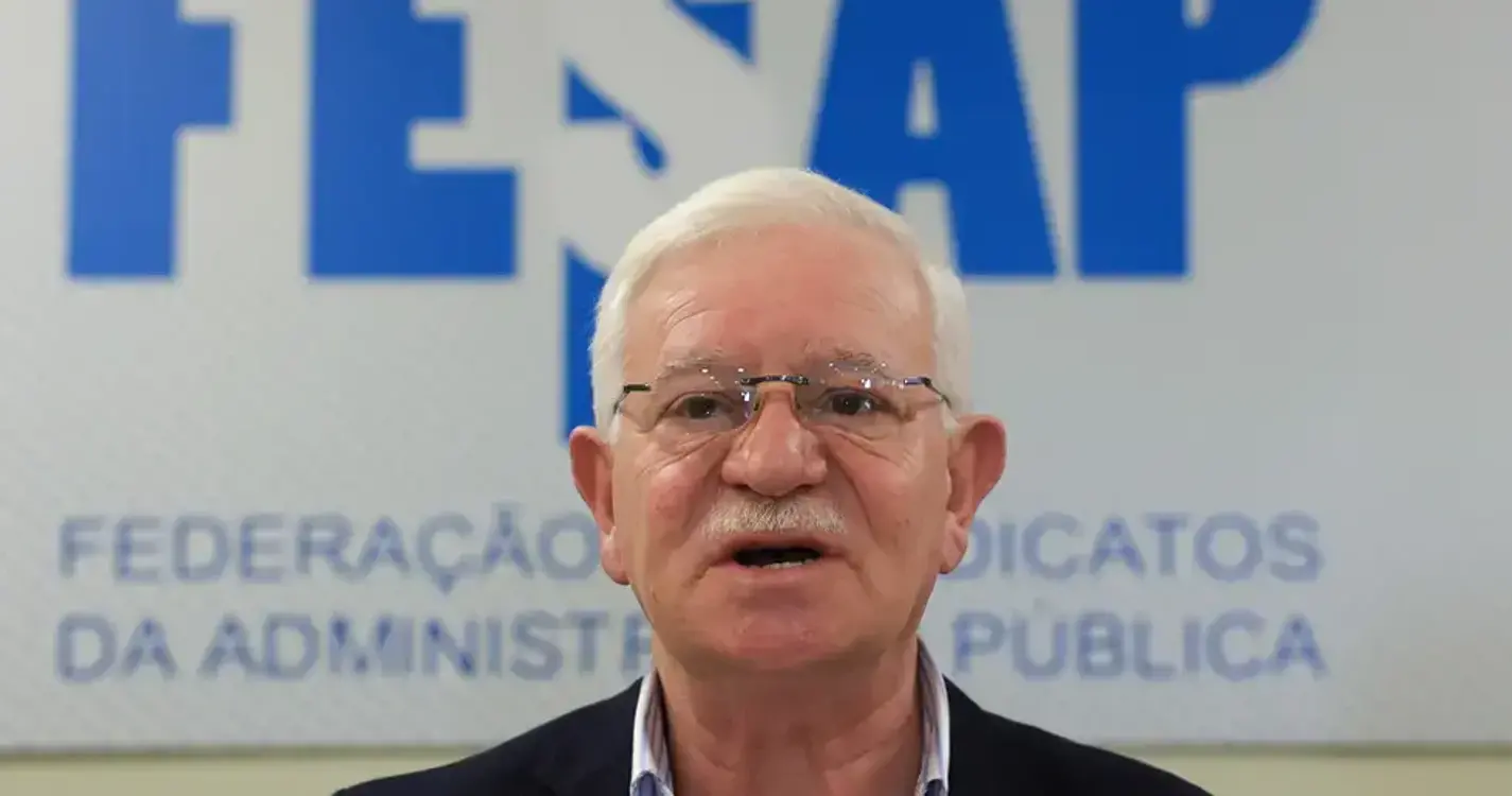 Governo aprova diploma que cria novas carreiras e melhora posições remuneratórias