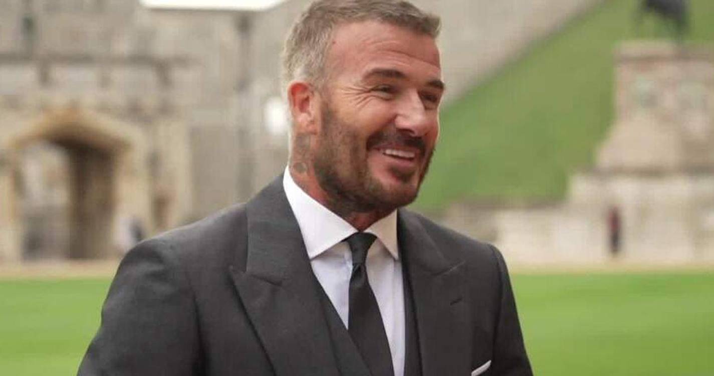 David Beckham nomeado cavaleiro pelo rei Carlos III