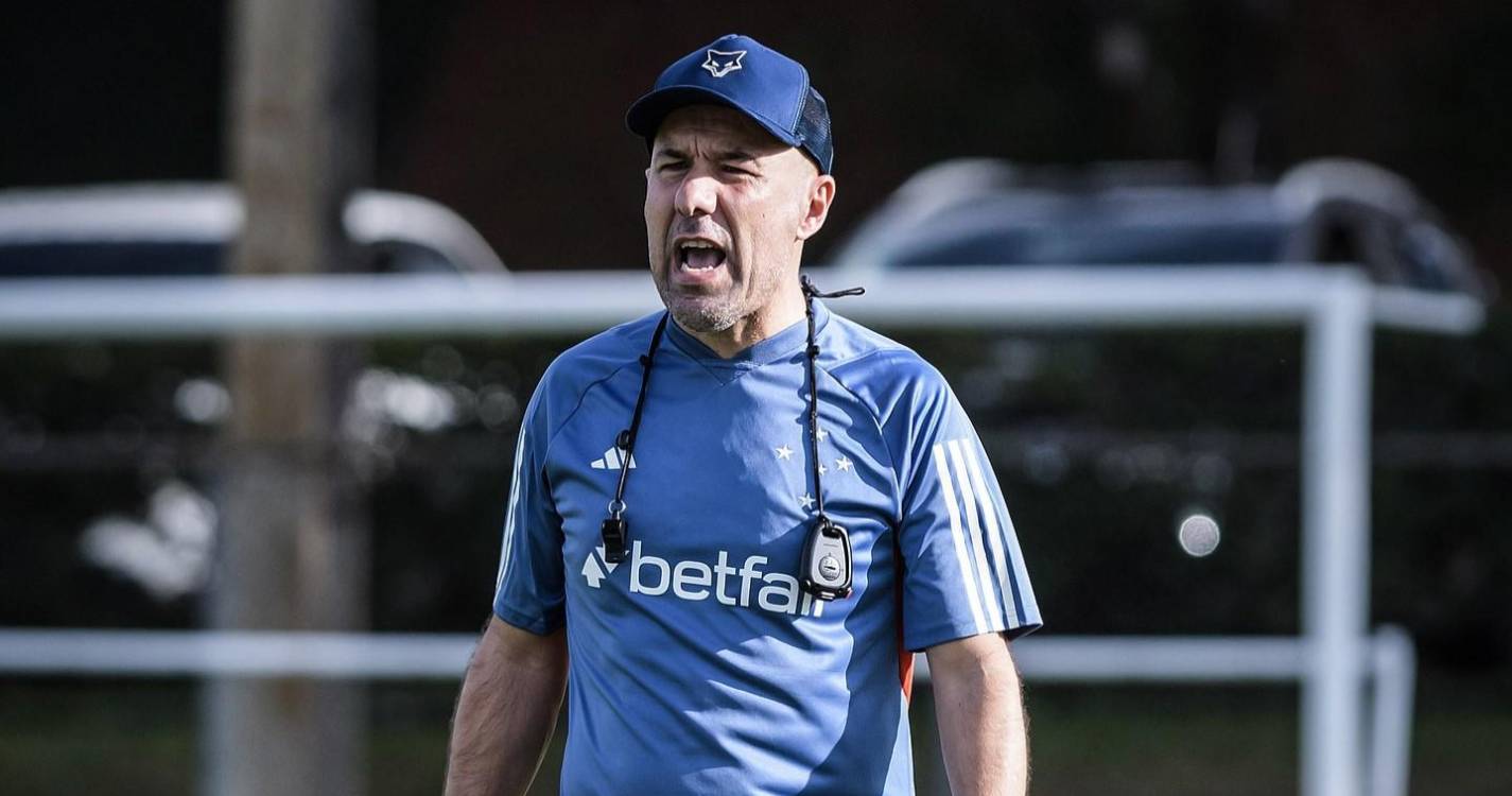 Cruzeiro quer renovar com Leonardo Jardim, mas já avalia alternativas