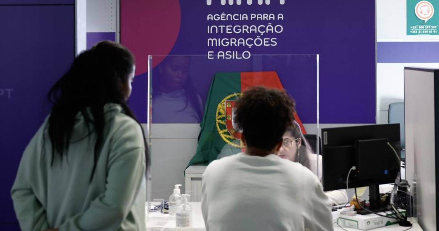 Falta de recursos da AIMA vai agravar-se com saída de 100 funcionários