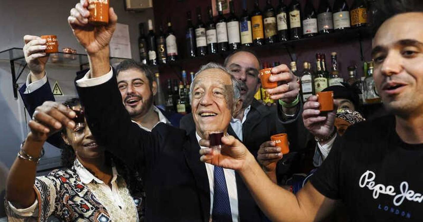 Marcelo lamenta polémicas e crise política