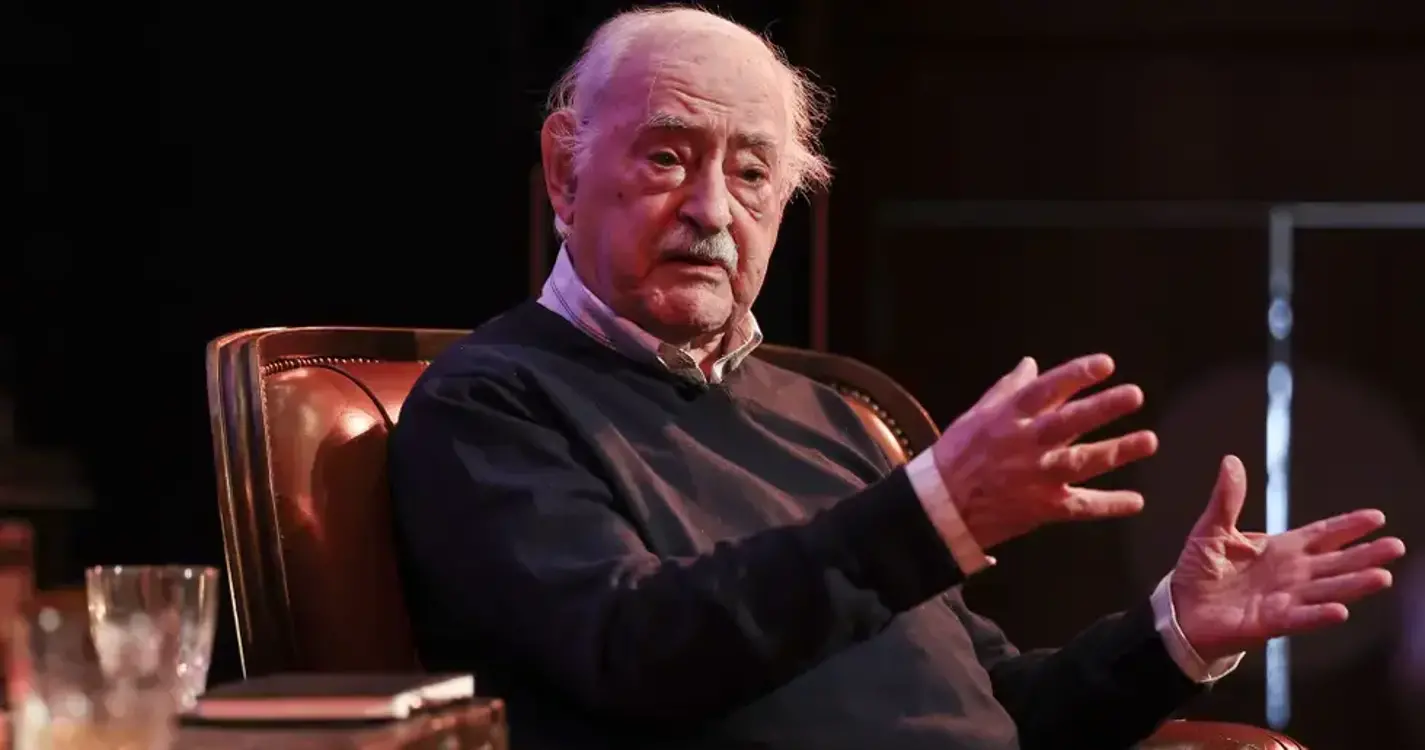 Ruy de Carvalho internado devido a AVC mas em situação estável