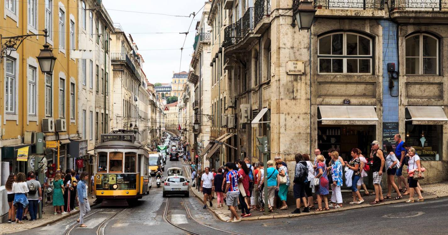 PCP em Lisboa diz que taxa turística não tem mitigado impactos negativos do turismo