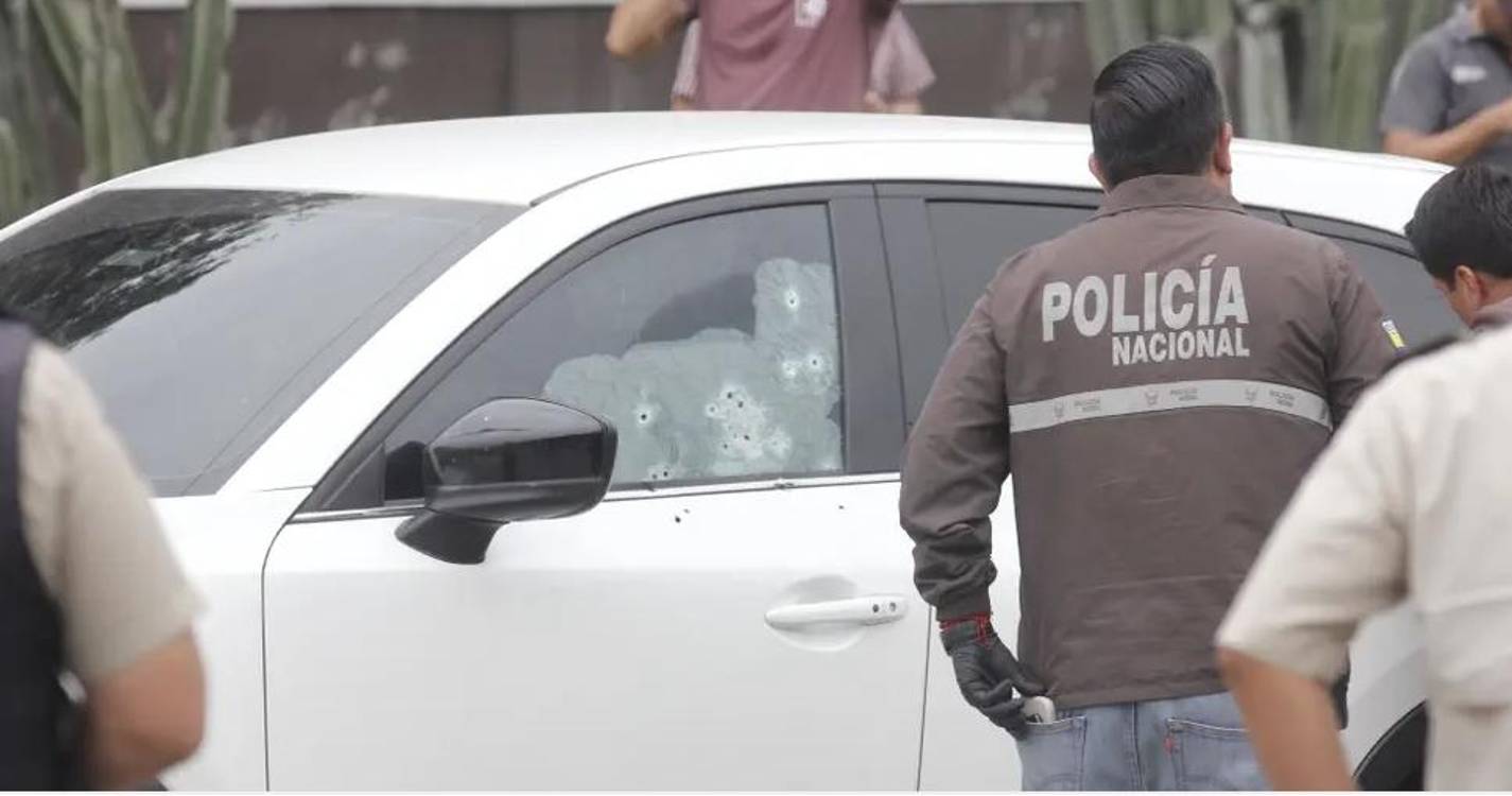 Autarca do Equador baleado com cinco tiros morre no hospital