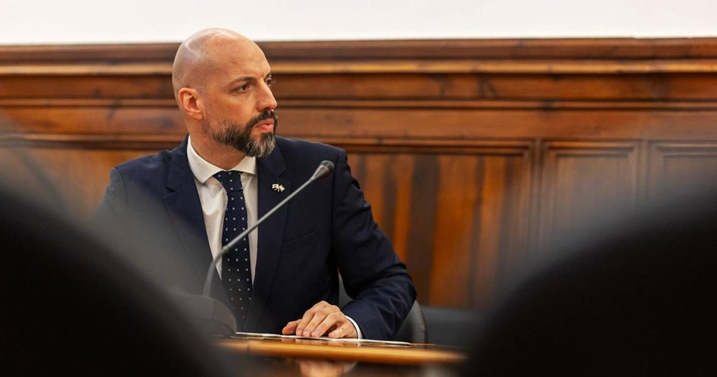 Chega defende erradicação da lei Sharia do espaço europeu