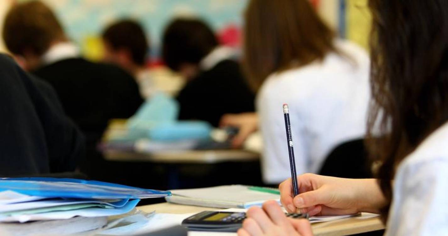 140 alunos faltaram ao Exame Final de Física e Química