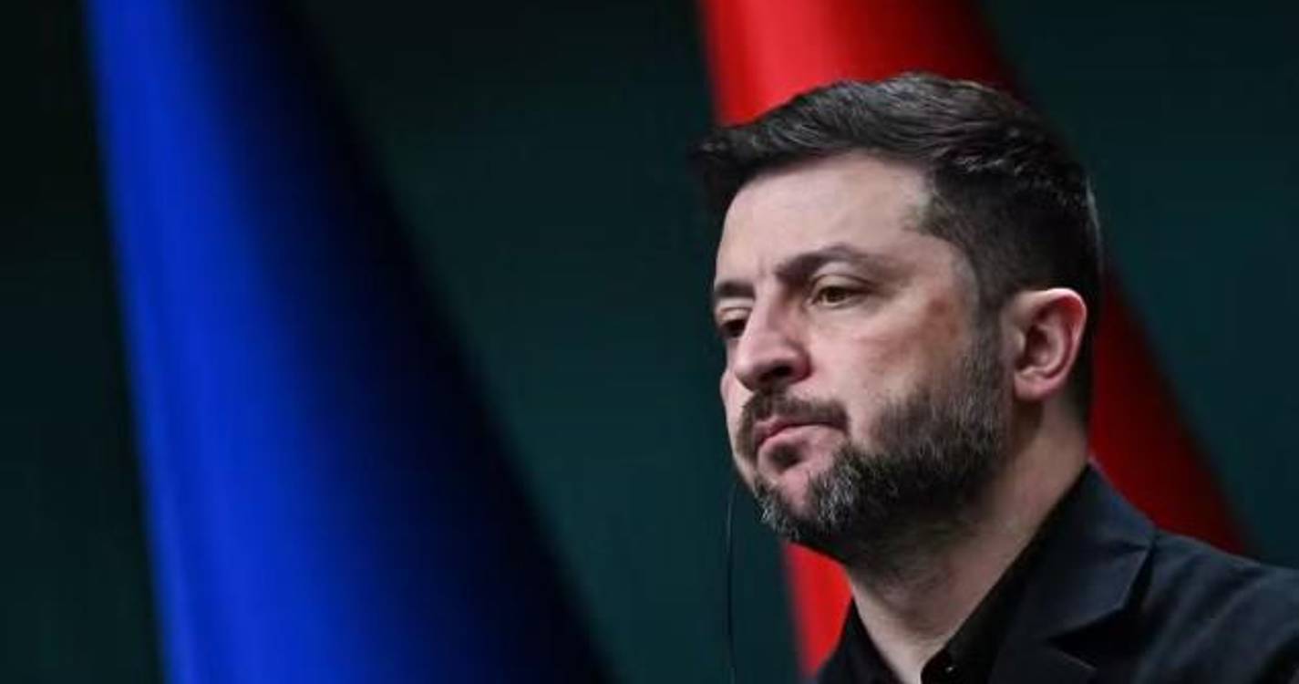 Ucrânia: Ministros da Defesa olham para plano de paz que exclui UE e apoio para o inverno