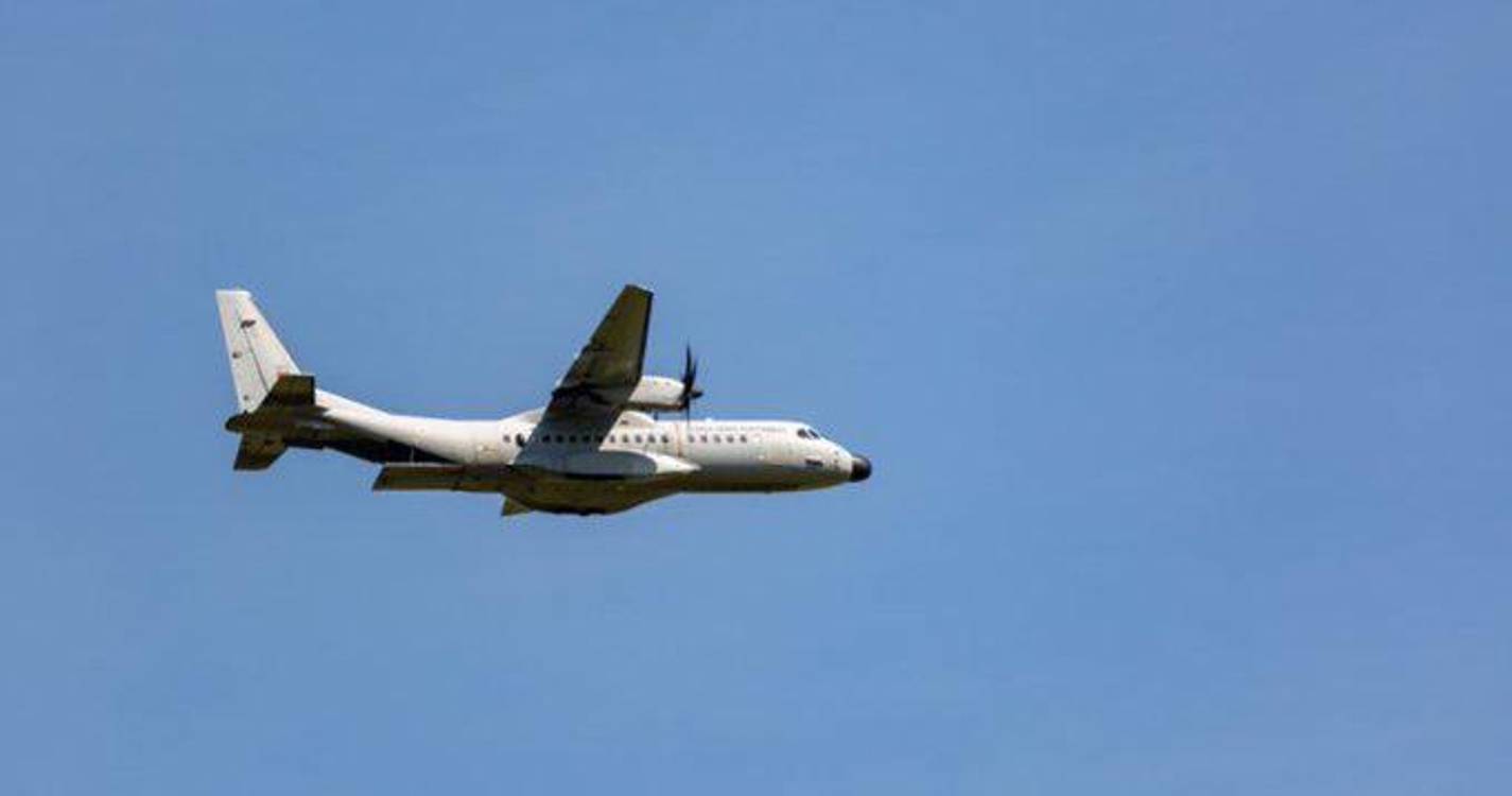 Força Aérea transporta dois doentes entre as ilhas da Madeira em missão urgente