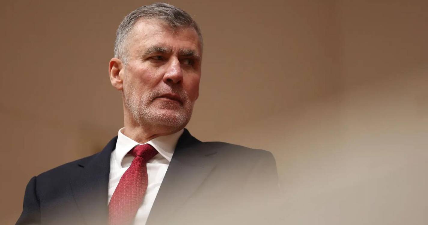 Alberto João Jardim e figuras do PSD unem-se em associação de apoio a Gouveia e Melo