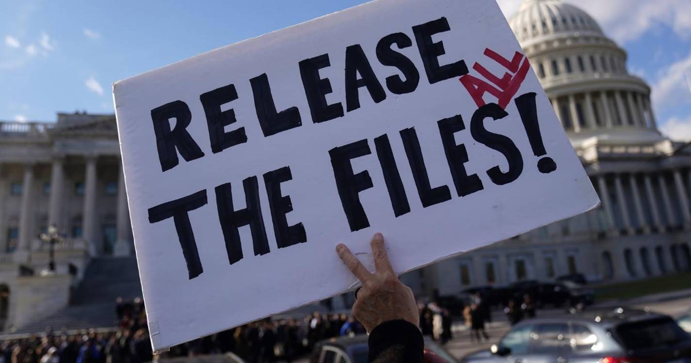 Revelação de novos documentos sobre caso Epstein reacende polémicas em vários países