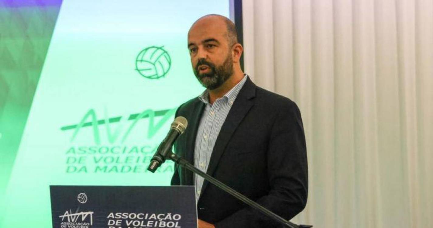 Edgar Garrido de saída da Associação de Voleibol da Madeira