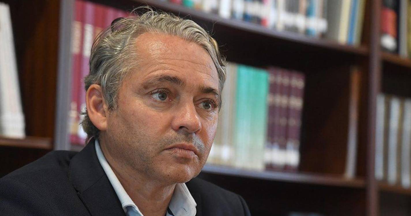 “Albuquerque passará à história e pela porta do ‘espesso negrume’”, diz JPP