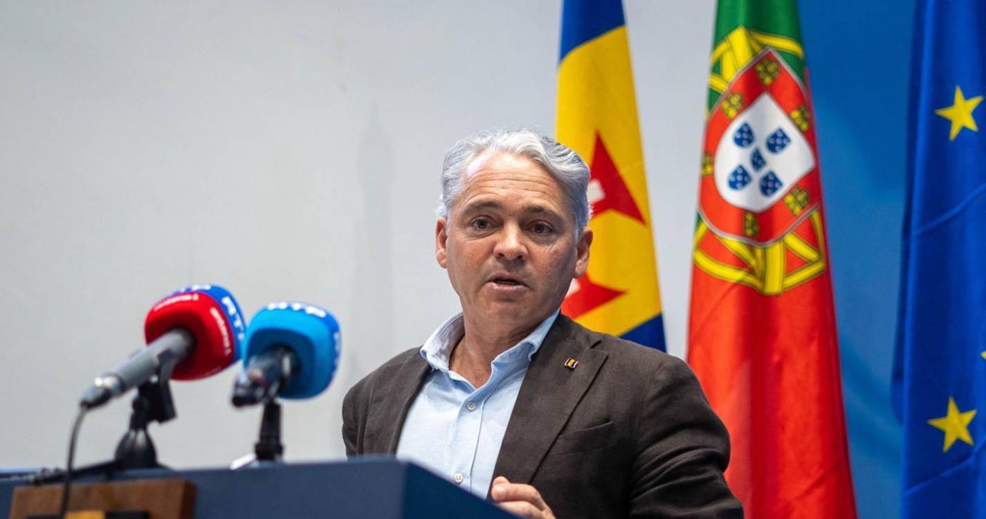 “Cabaz de alimentos aumenta 73 euros, mas PSD gasta 500 mil numa prova de vinhos” diz JPP