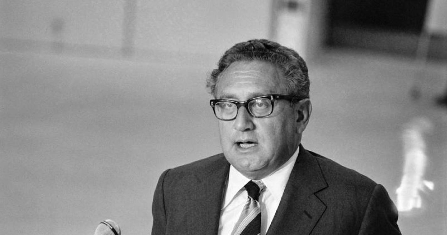 25 Abril: Kissinger desculpou URSS em 1975, mas receava que comunistas matassem Soares