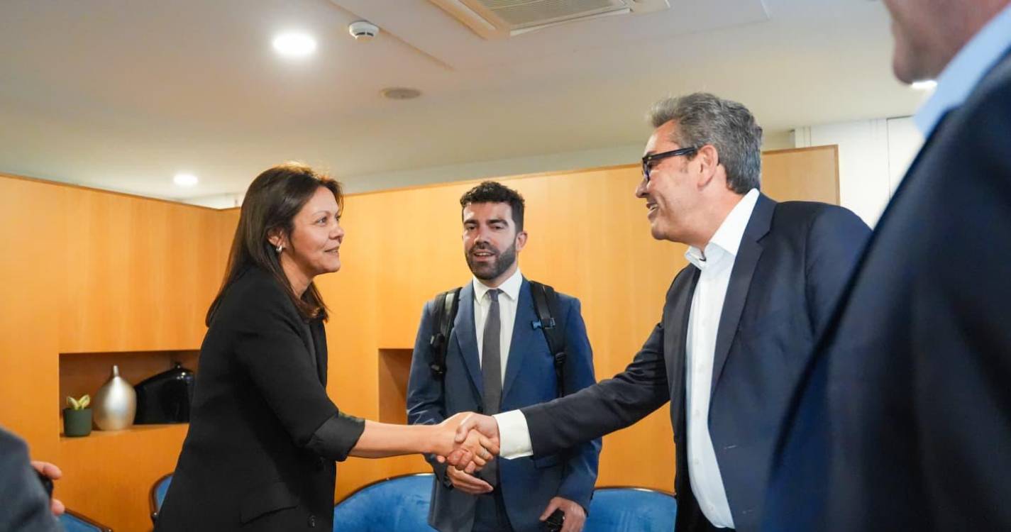 PS diz que TAP tem de manter serviço público e pede revisão de frequência de voos para a Madeira