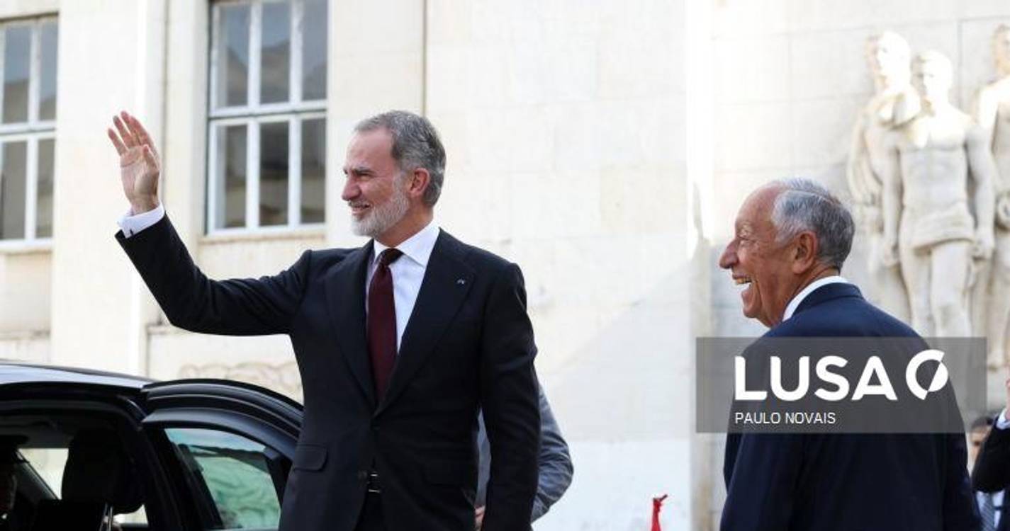 Marcelo recebido hoje por Felipe VI em Madrid em última visita oficial