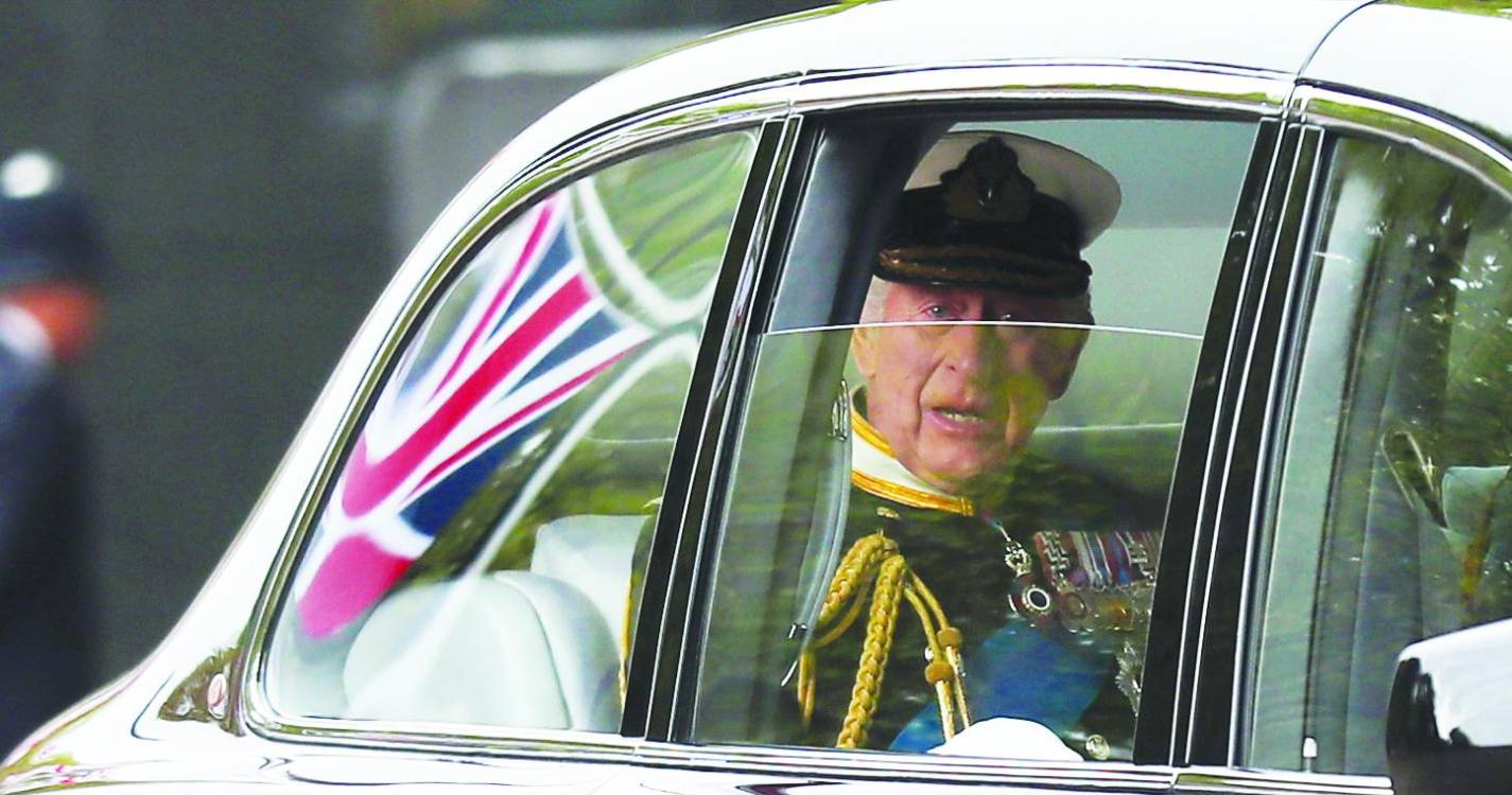 Rei Carlos III “horrorizado” com ataque na Austrália