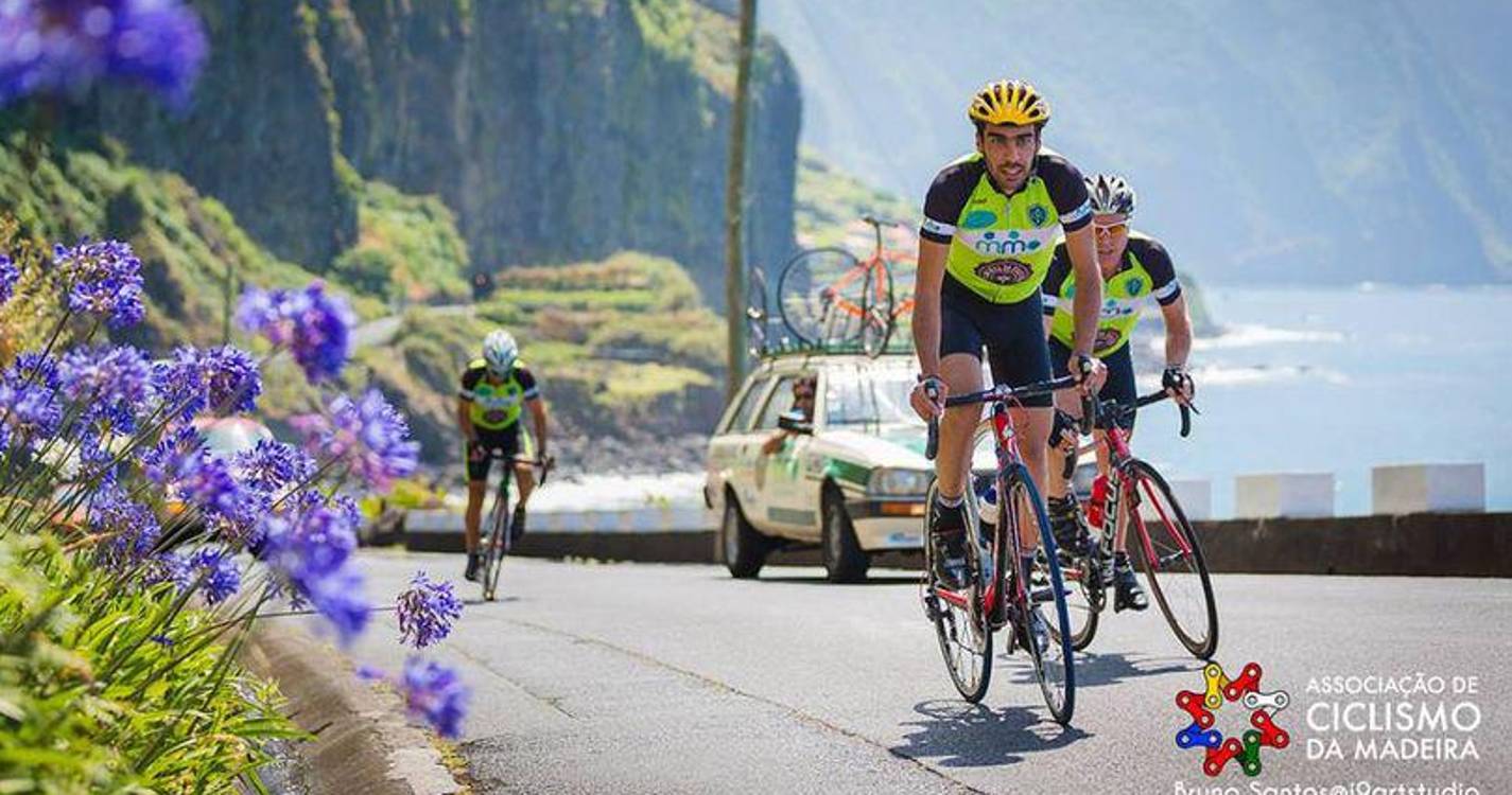 CF Carvalheiro de luto