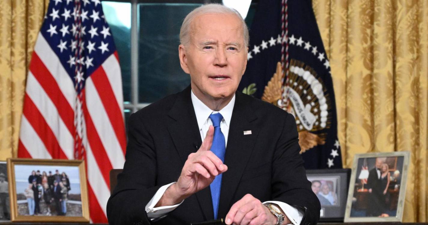 Biden avisa que uma oligarquia está a “ganhar forma na América”