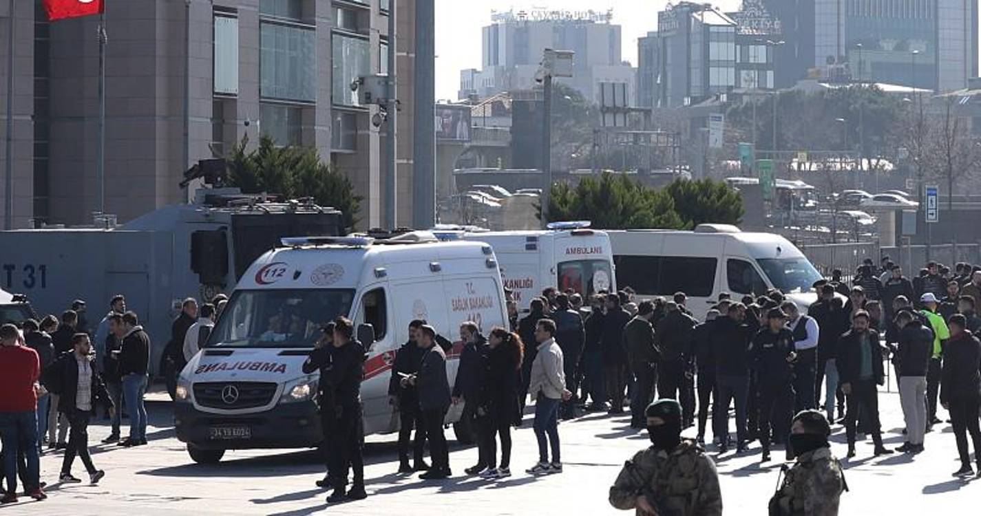 Dois mortos e seis feridos em tentativa de ataque a tribunal de Istambul