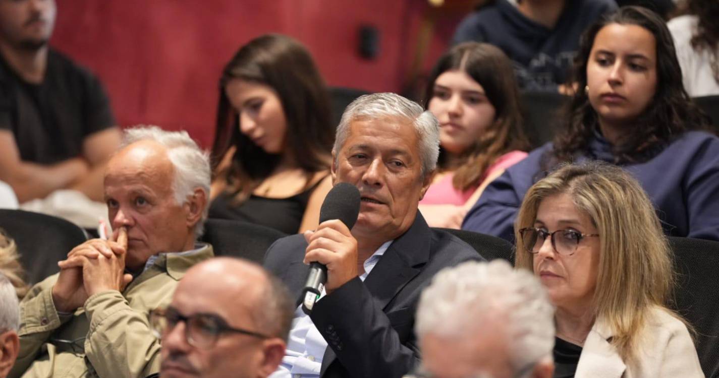 Parlamento na Comunidade: Luís Ferreira pede aos jovens que não tenham medo de lutar pela autonomia