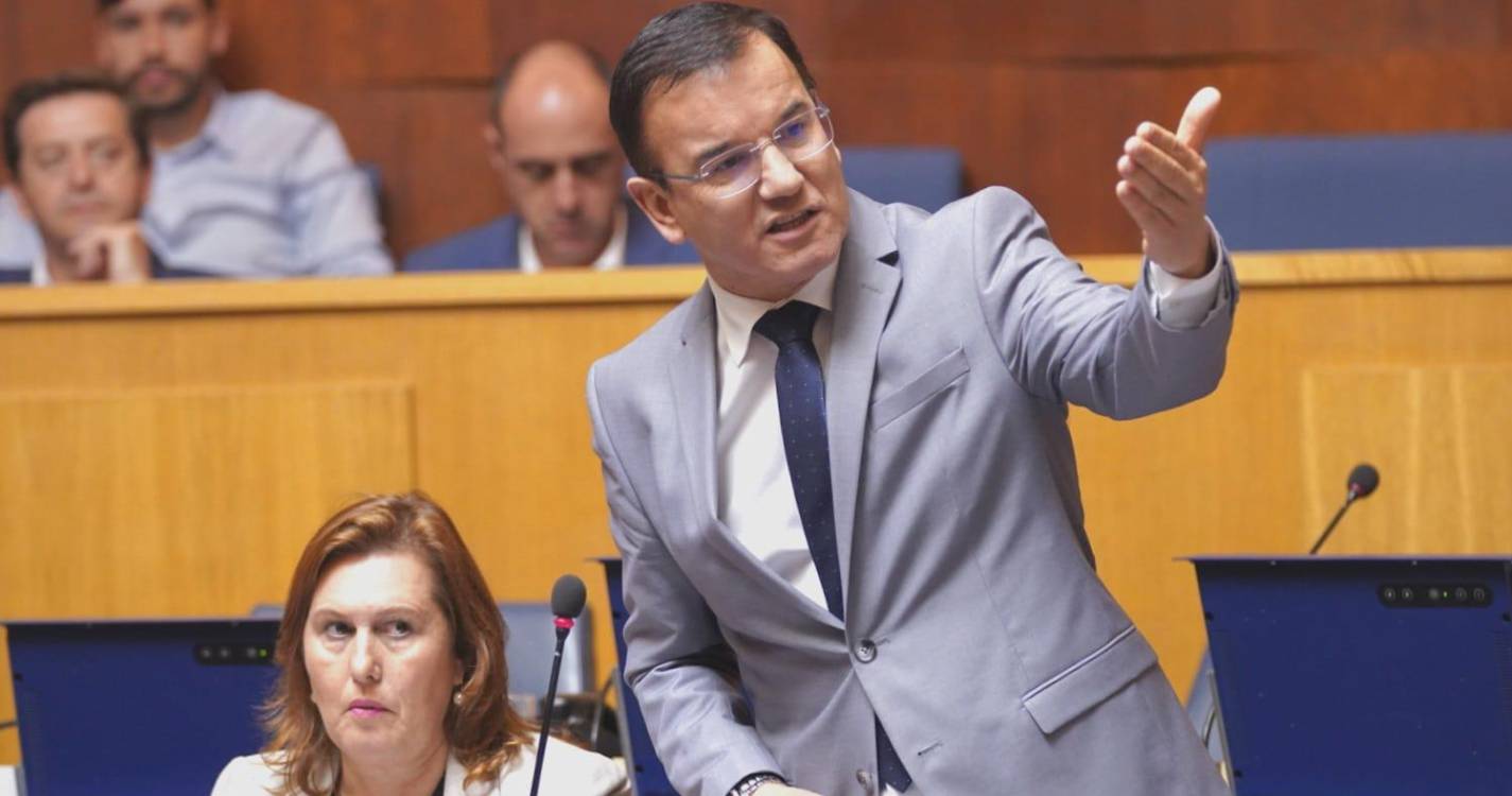 Rui Caetano diz que quem tem “medo de retirar a imunidade é Albuquerque e não a oposição”