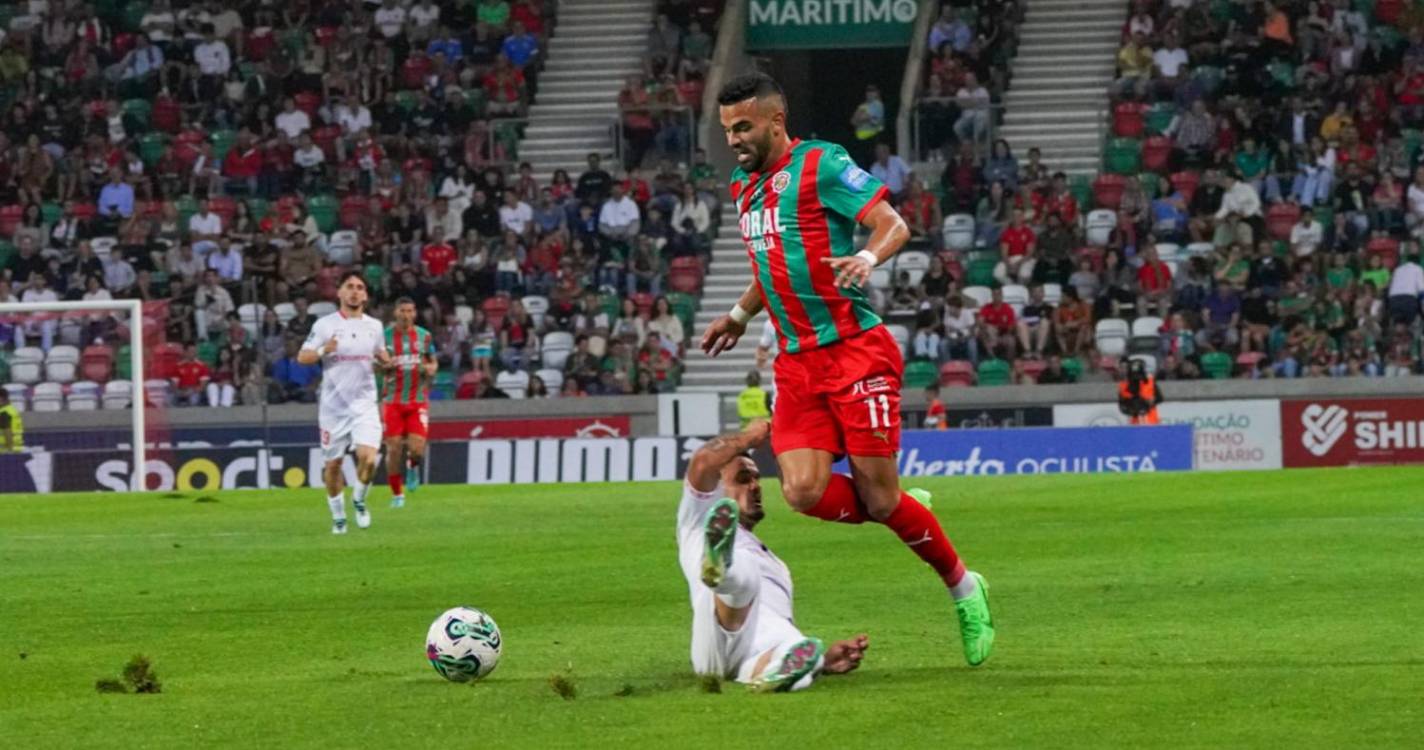 Marítimo e Santa Clara empatados ao intervalo