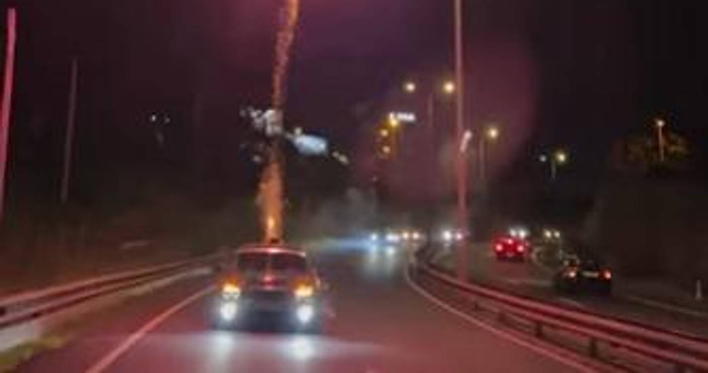 PSP apreende 80 quilos de fogo-de-artifício e instaura processo por uso de pirotecnia em viatura na via rápida