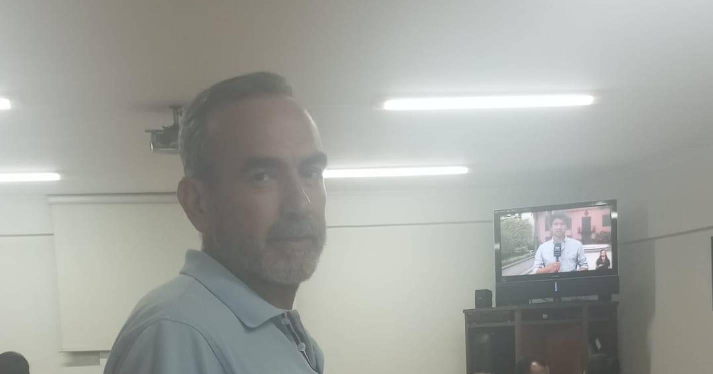 Candidatos do PSD aguardam confiantes na vitória em Câmara de Lobos