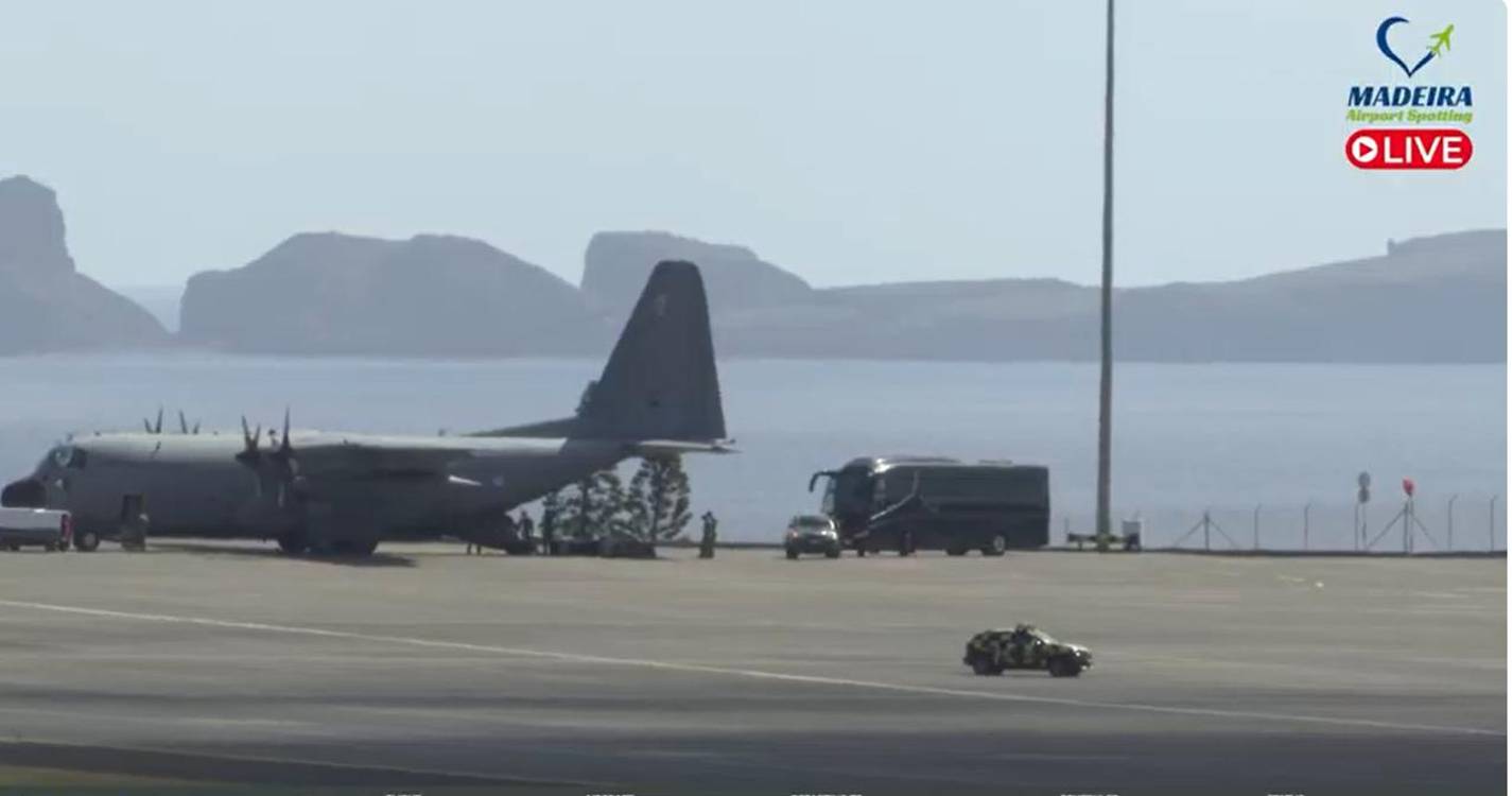 Veja o momento da chegada de elementos da PJ à Madeira (com vídeo)
