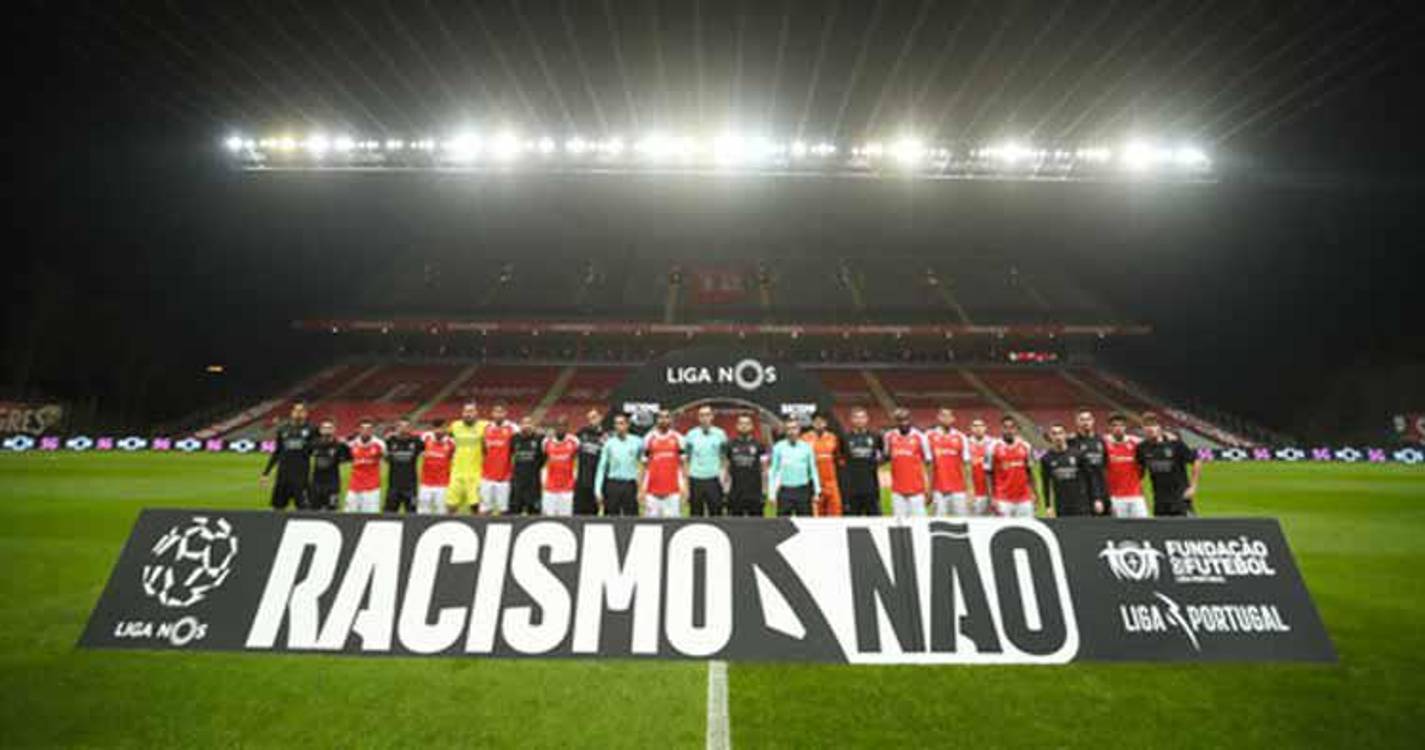 Quase 40 coletivos exigem medidas contra racismo no desporto português