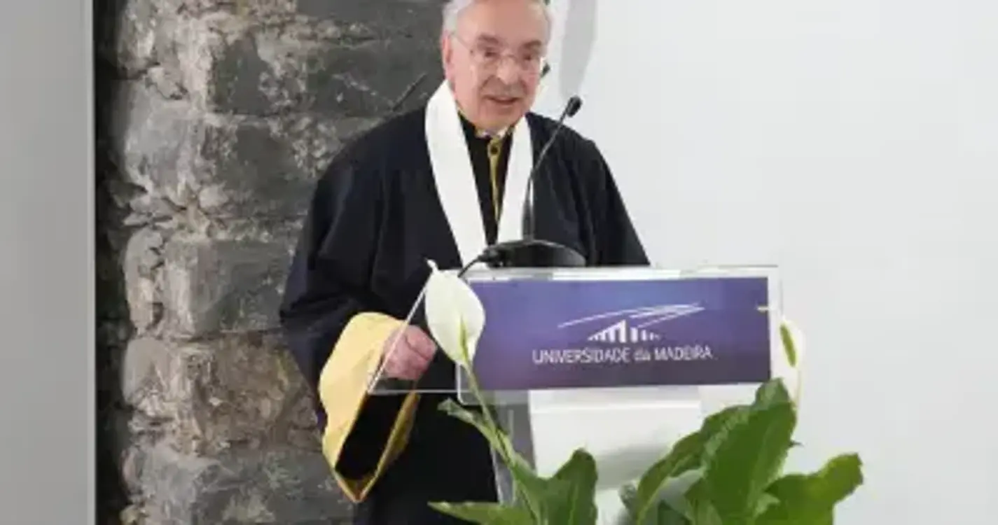 Sílvio Fernandes anuncia recandidatura ao cargo de reitor da UMa