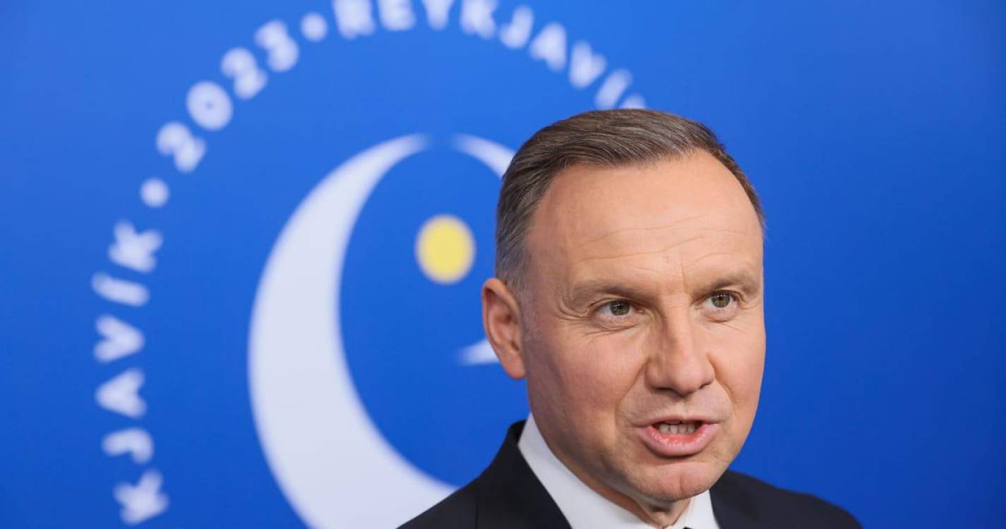Ucrânia: Presidente polaco avisa que poder económico da Rússia está “a esmagar” Kiev
