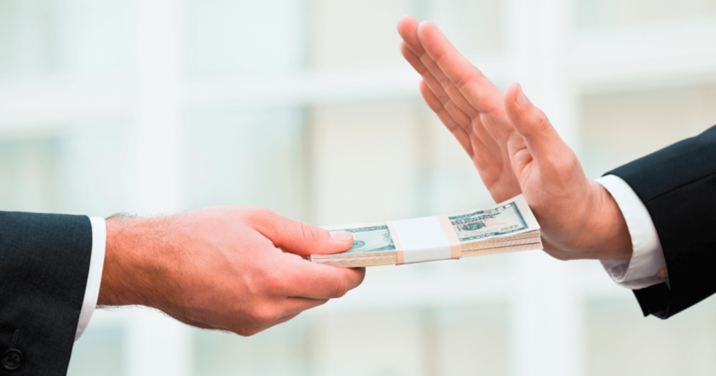 OCDE aponta falhas a Portugal na execução de normas sobre conflitos de interesse