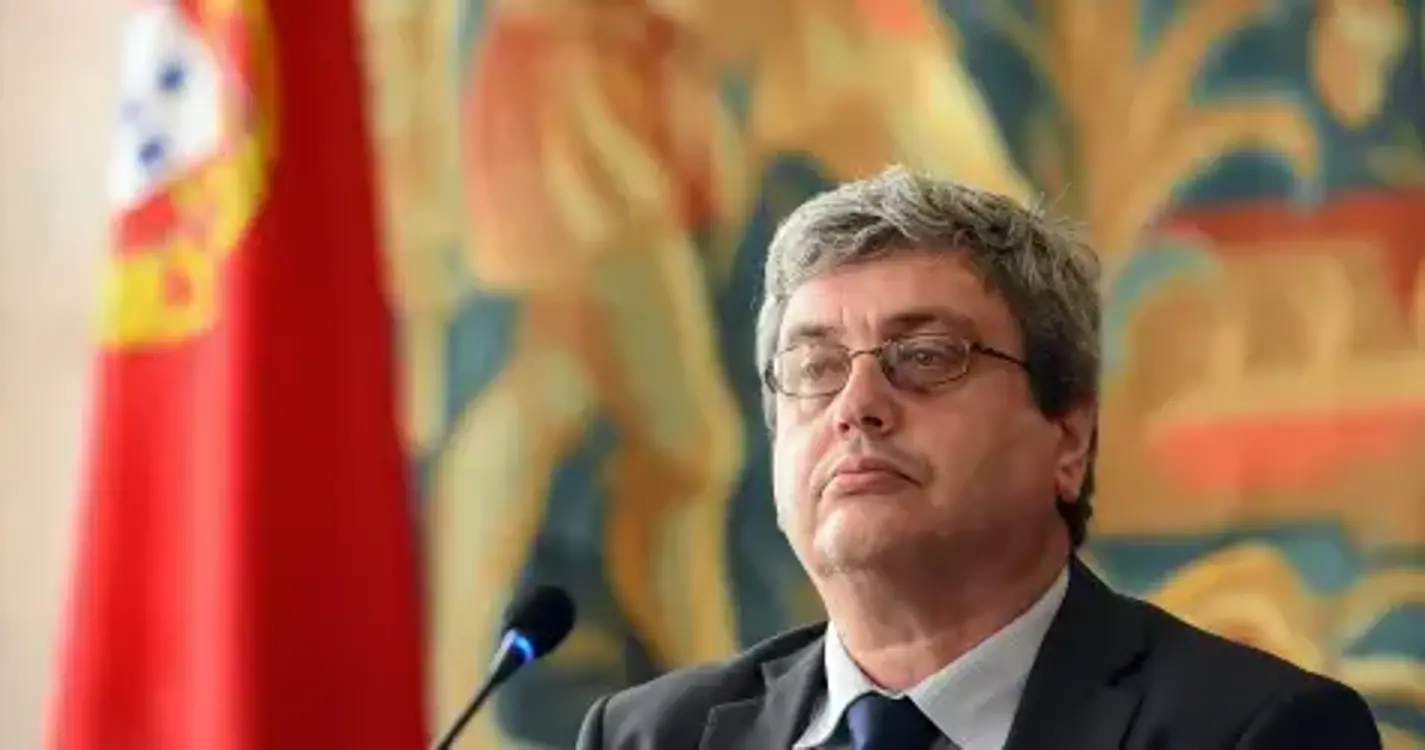 Representante da República assina decreto regulamentar de execução do Orçamento da Madeira