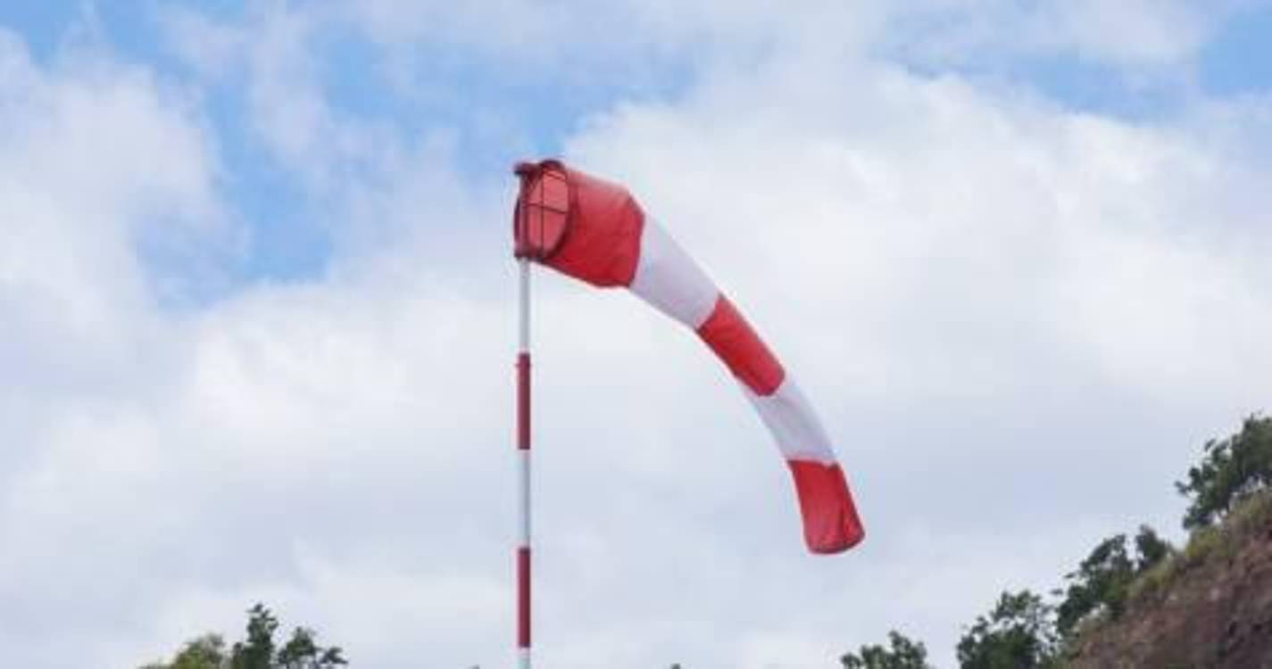 Capitania do Porto do Funchal avisa para vento forte