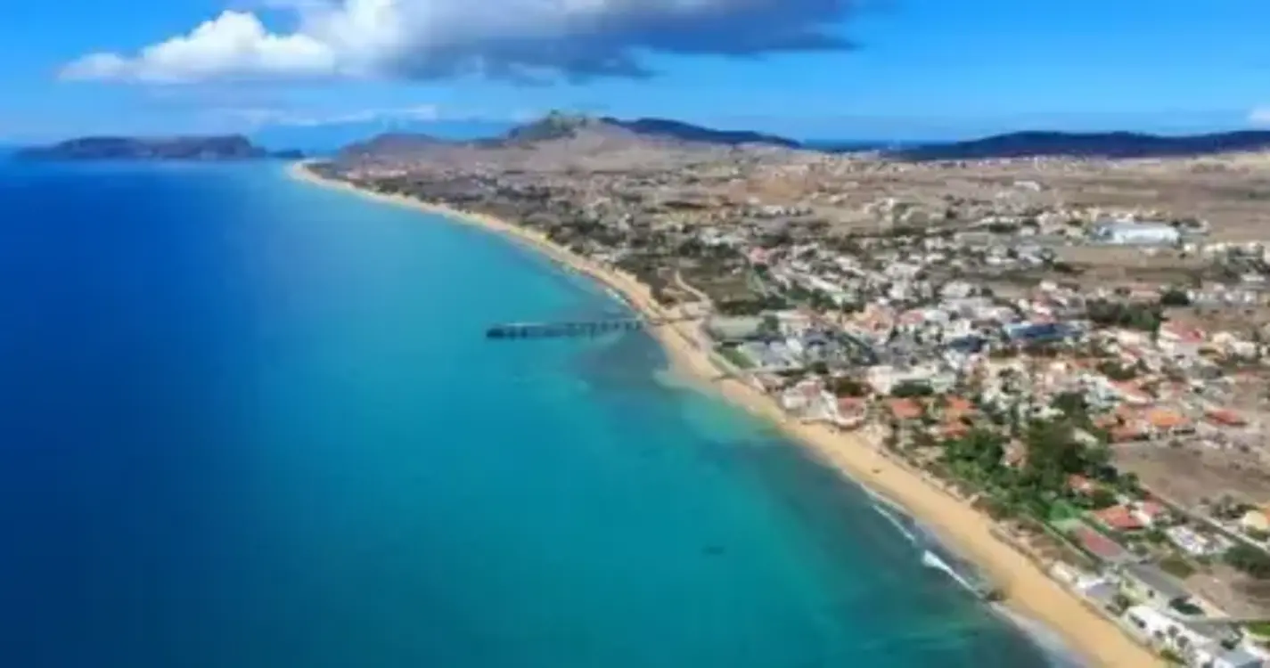 Hotel Navigator Columbus recebe exposição de pintura