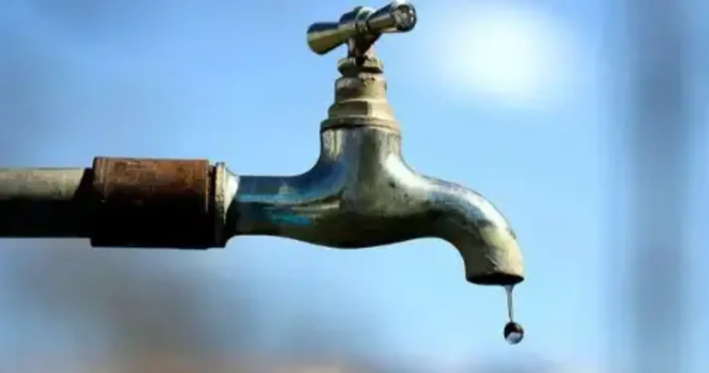 Interrupção do abastecimento de água na Estrada Comandante Camacho de Freitas