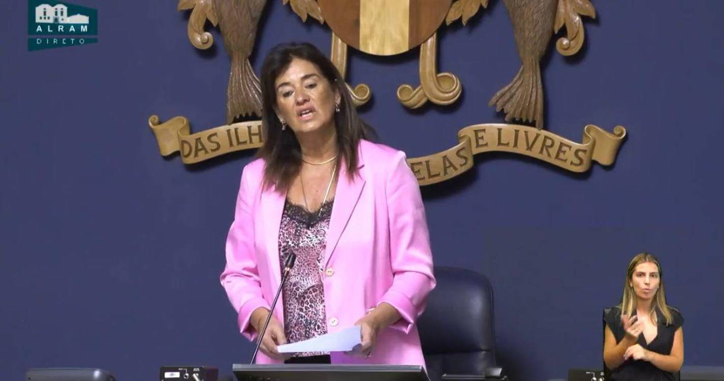 ALRAM manifesta profundo pesar pela perda de Pinto Balsemão com 1 minuto de silêncio