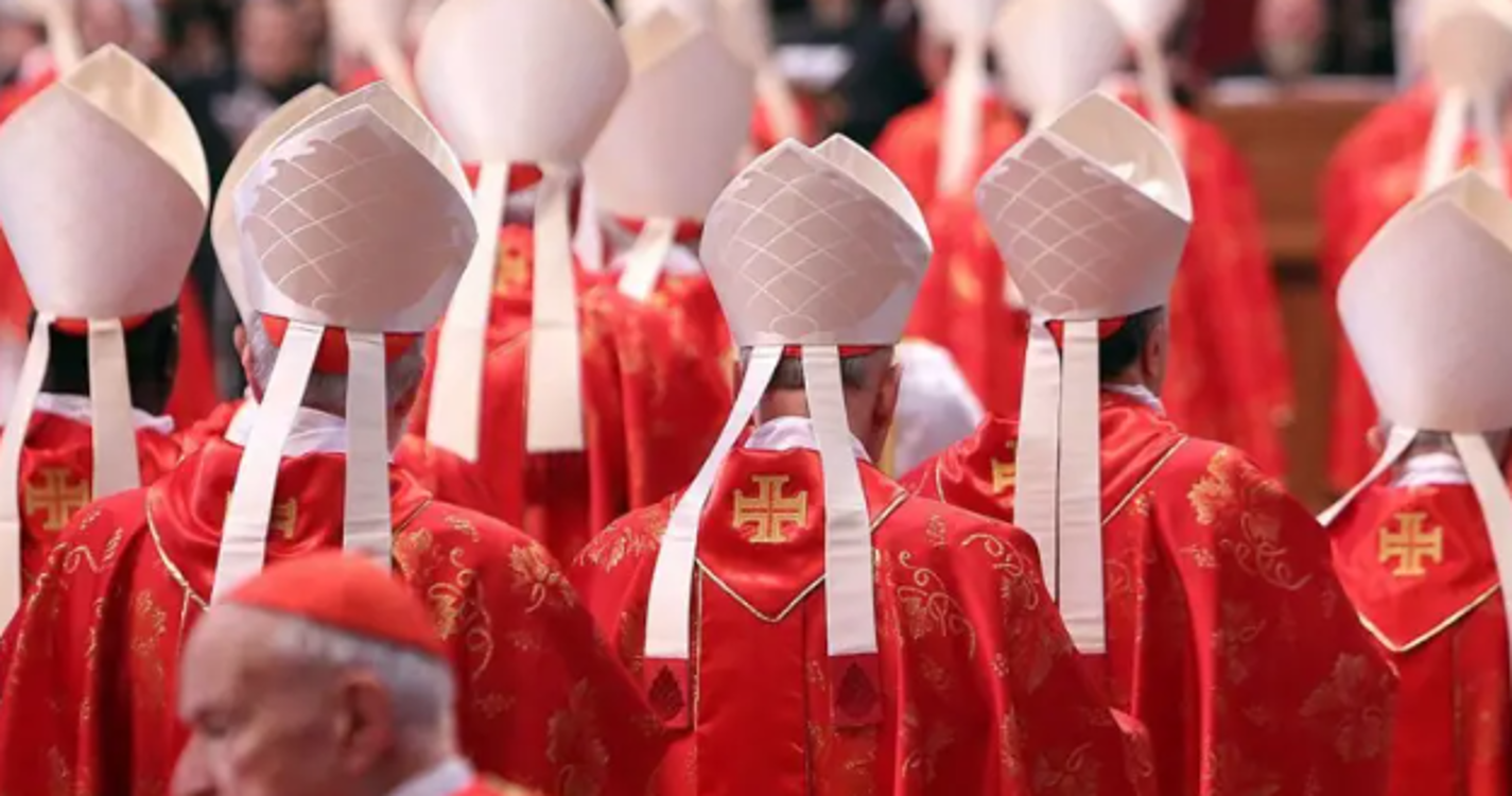 Vaticano anuncia que conclave começa a 7 de maio